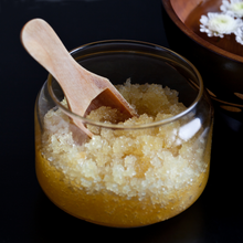 Load image into Gallery viewer, Season Jane Organic Coconut Sugar AHA Body Scrub 6oz.
